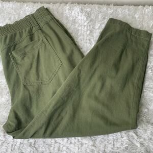 Knox Rose Army Green Button Front Cropped Pants Sz Large